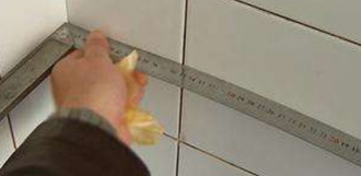 泥工施工瓷砖直角测量